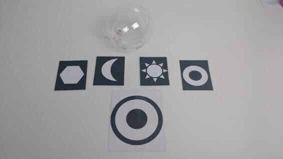 Tarjetas imprimibles y bola transparente - Moviles Munari Montessori